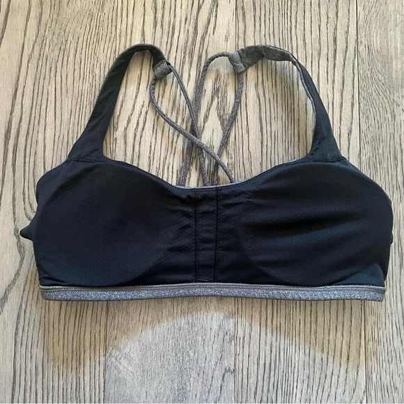 Lululemon Free To Be Bra Heathered Black 8 - Picture 6 of 8